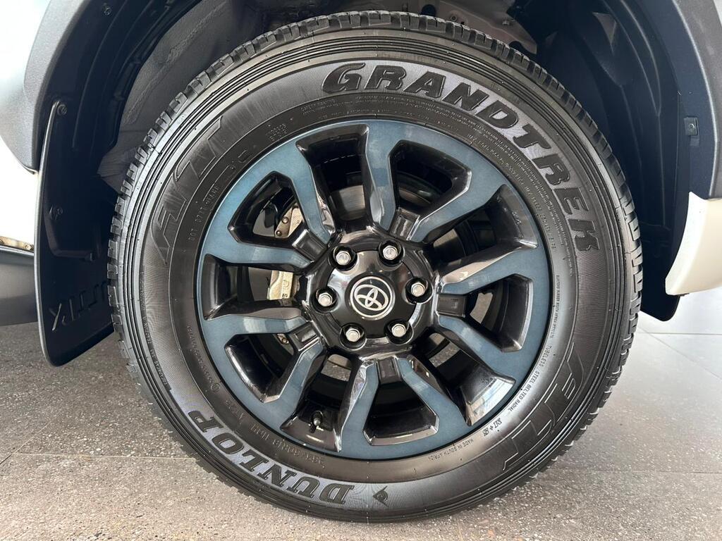 TOYOTA HILUX HILUX 2.8 GD-6 RB LEGEND A/T P/U E/CAB - 6