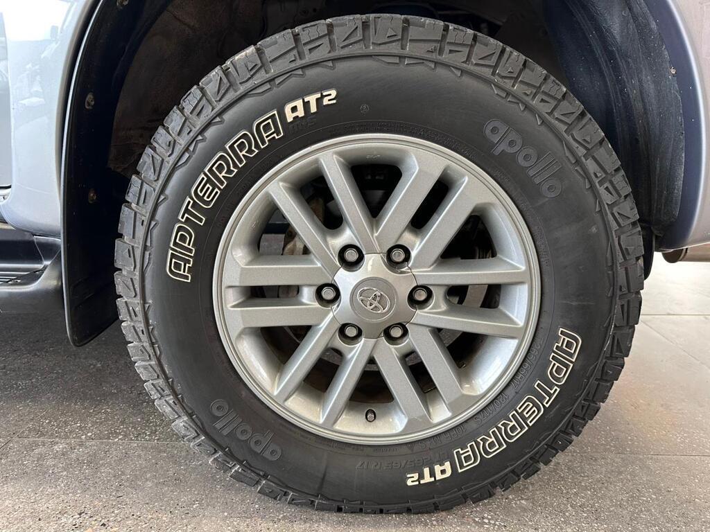 TOYOTA HILUX HILUX 3.0D-4D LEGEND 45 XTRA CAB P/U - 6