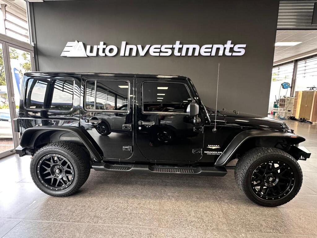 JEEP WRANGLER WRANGLER UNLTD SAHARA 3.6L V6 A/T - 3