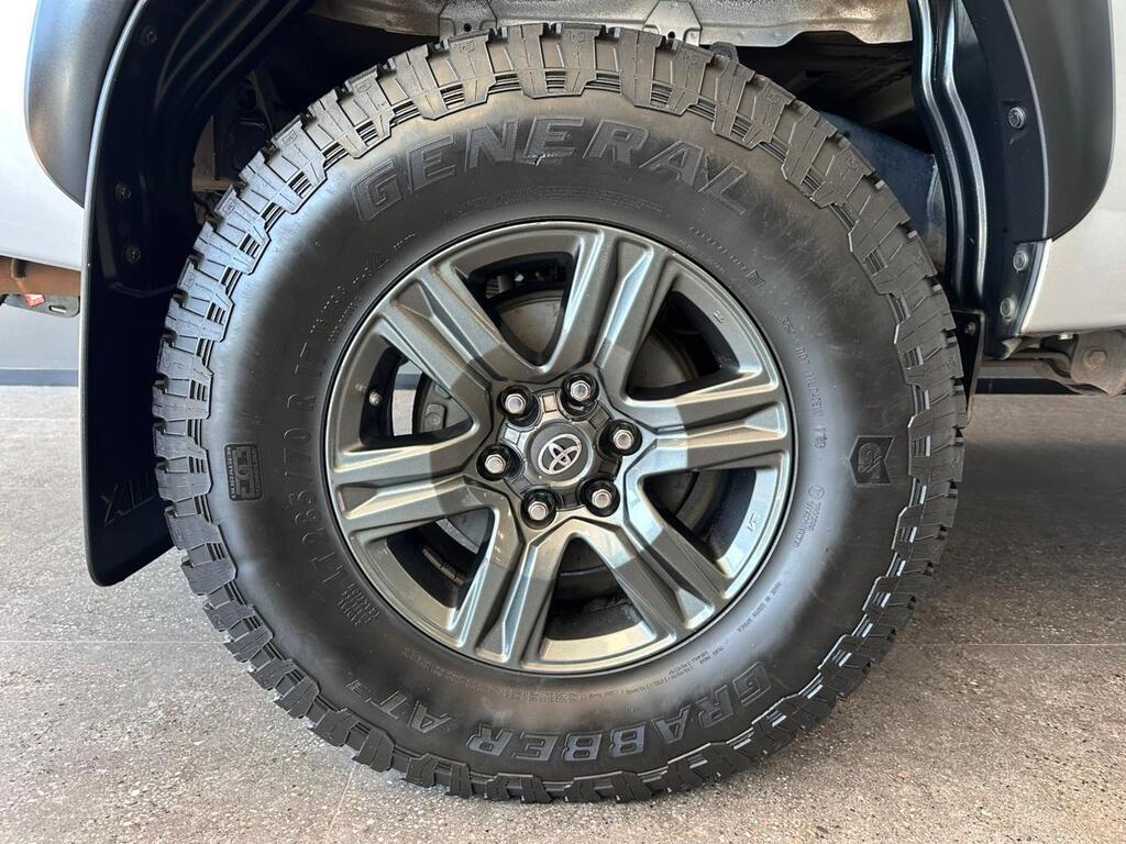 TOYOTA HILUX HILUX 2.8 GD-6 RB RAIDER A/T P/U E/CAB