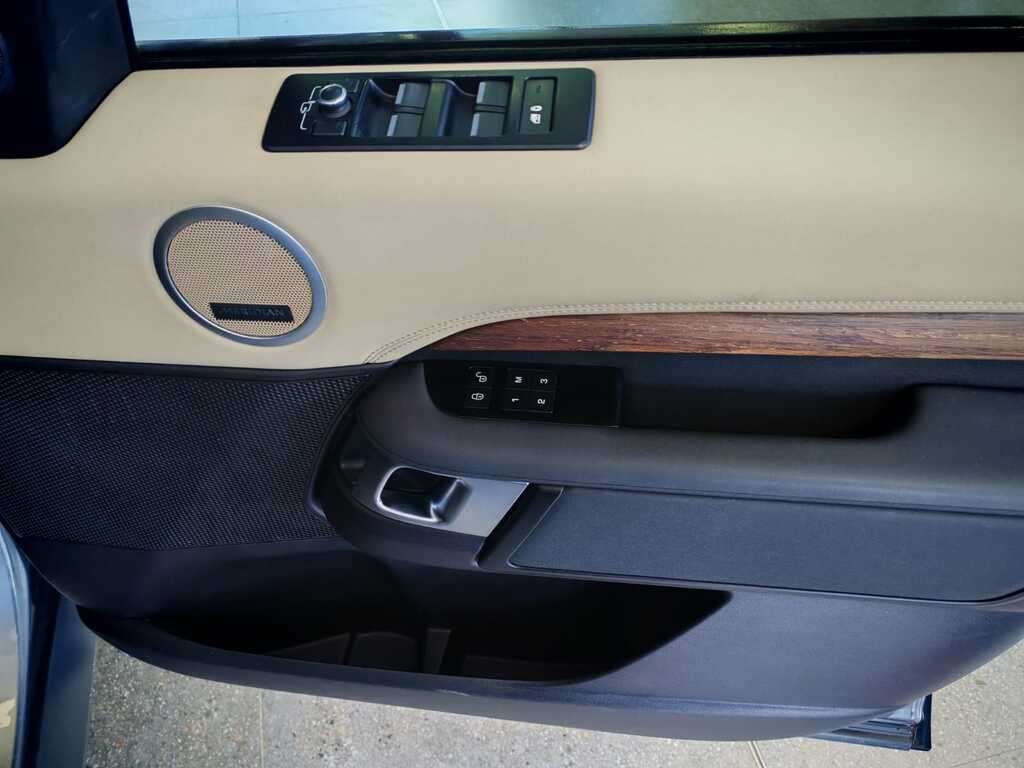LAND ROVER DISCOVERY DISCOVERY 3.0 TD6 HSE - 19