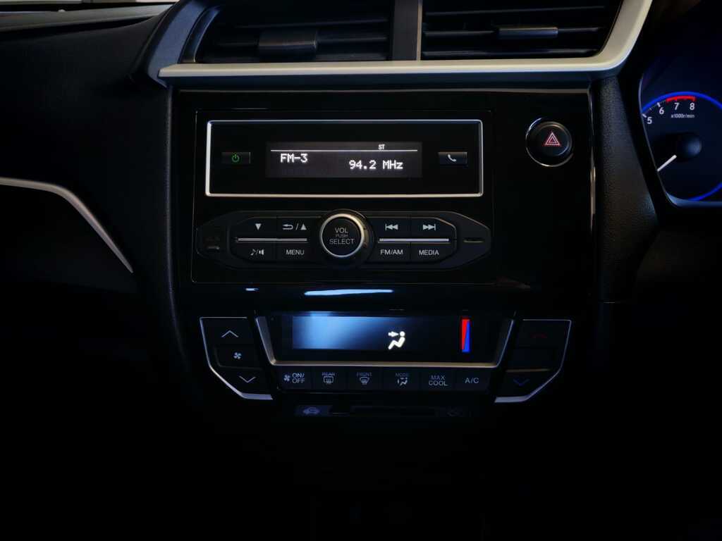 HONDA BRIO BRIO 1.2 COMFORT 5DR A/T
