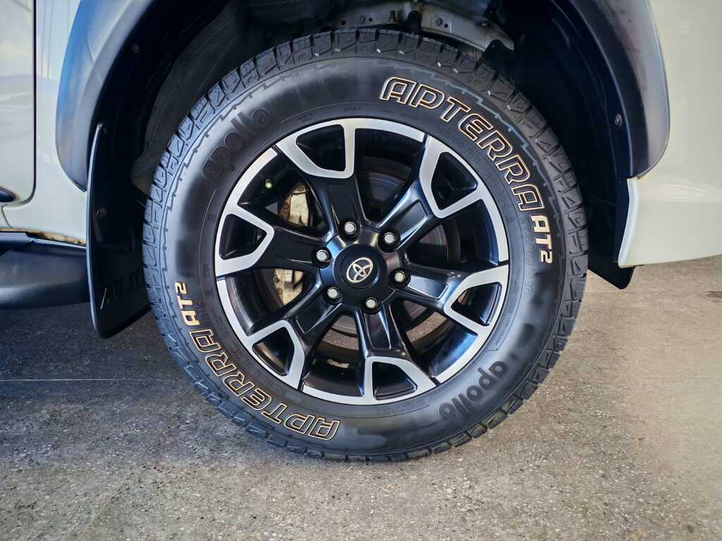 TOYOTA HILUX HILUX 2.8 GD-6 RB RAIDER P/U E/CAB