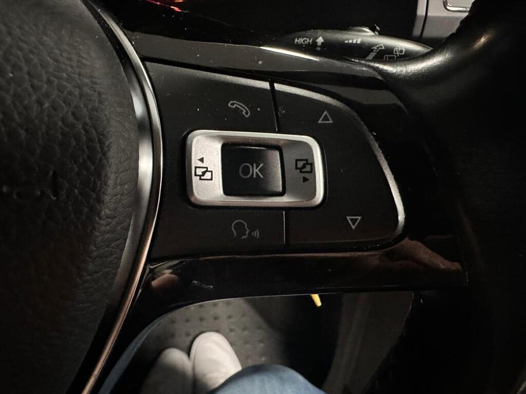 VOLKSWAGEN TRANSPORTER T6 C/BUS 2.0 BiTDi SWB 132 KW 4MOT DSG F/C P/V