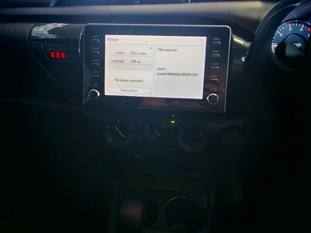 TOYOTA HILUX HILUX 2.4 GD-6 RB RAIDER A/T P/U D/C - 15