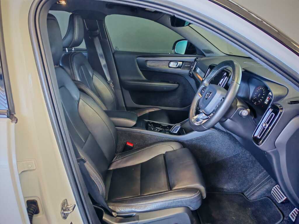 VOLVO XC40 XC40 T5 R-DESIGN AWD GEARTRONIC - 11