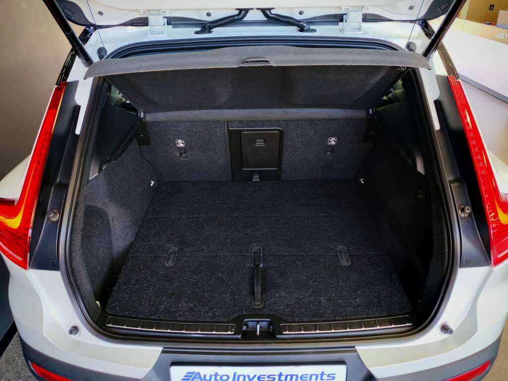 VOLVO XC40 XC40 T5 R-DESIGN AWD GEARTRONIC - 8