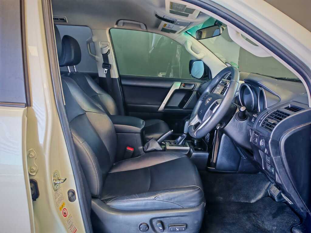 TOYOTA PRADO PRADO TX 3.0 TDi A/T - 8