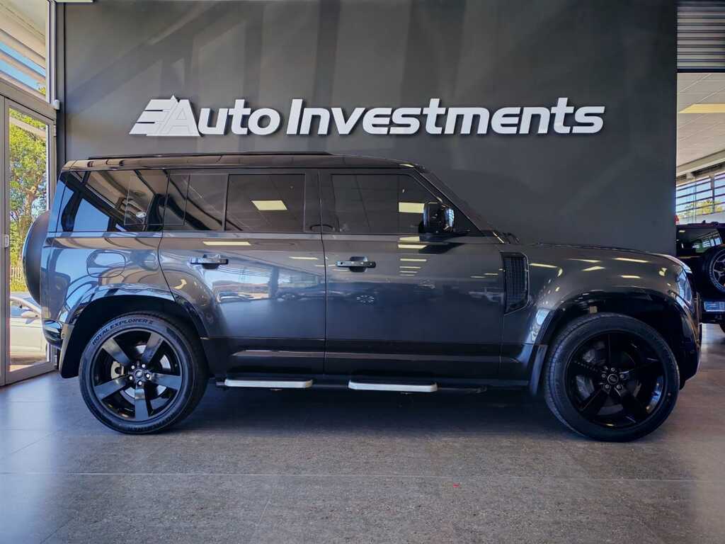 LAND ROVER DEFENDER DEFENDER 110 D300 HSE X-DYNAMIC