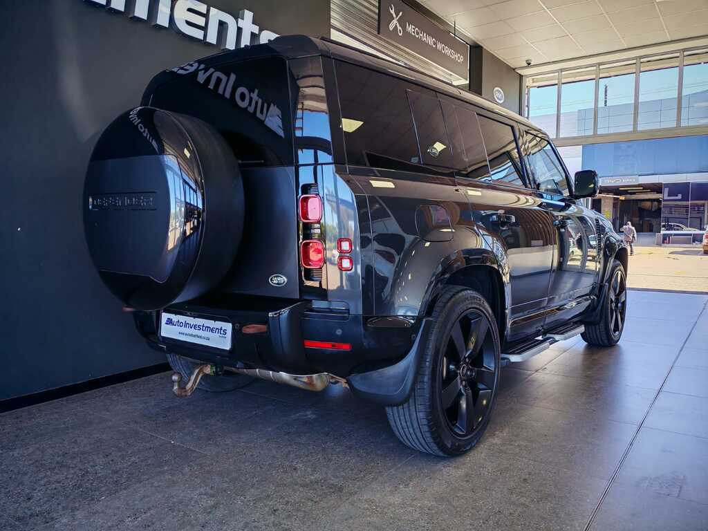 LAND ROVER DEFENDER DEFENDER 110 D300 HSE X-DYNAMIC