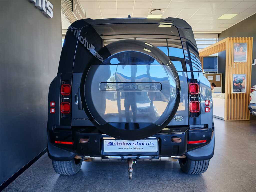 LAND ROVER DEFENDER DEFENDER 110 D300 HSE X-DYNAMIC
