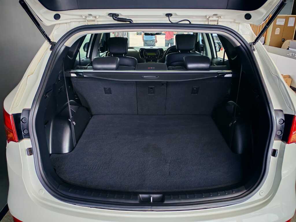 HYUNDAI SANTE-FE SANTA FE R2.2 AWD ELITE 7S A/T - 7