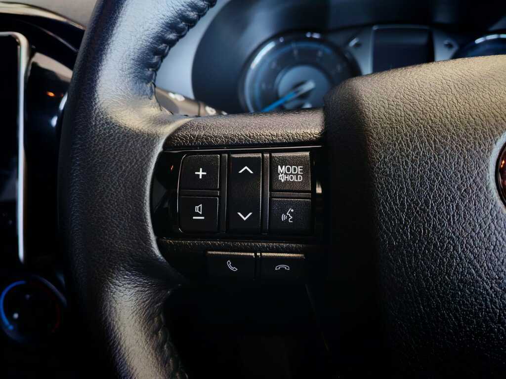 TOYOTA HILUX HILUX 2.8 GD-6 RB LEGEND A/T P/U E/CAB - 14