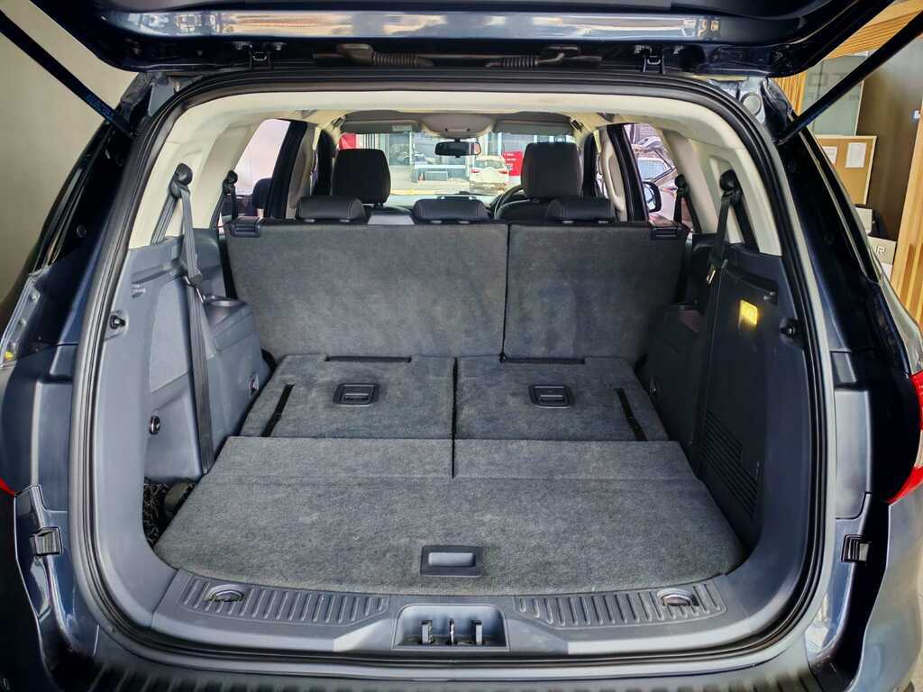 FORD EVEREST EVEREST 2.2 TDCi  XLS A/T - 7