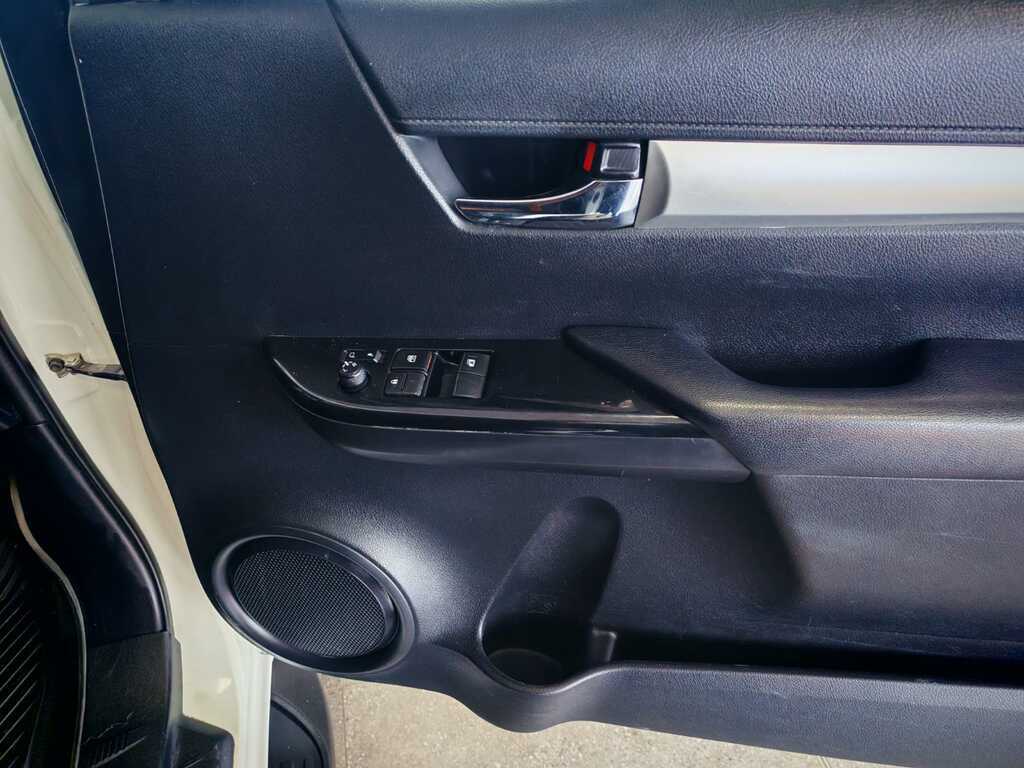 TOYOTA HILUX HILUX 2.8 GD-6 RB RAIDER A/T P/U E/CAB
