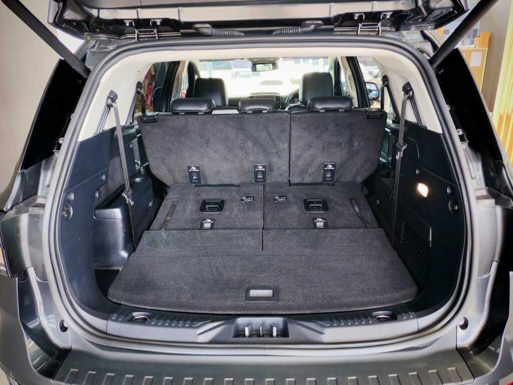 FORD EVEREST EVEREST 2.0D BI-TURBO SPORT A/T - 7