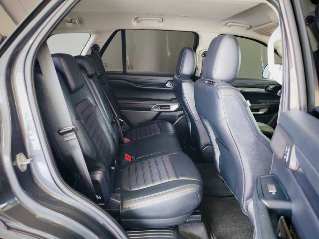 FORD EVEREST EVEREST 2.0D BI-TURBO SPORT A/T - 9