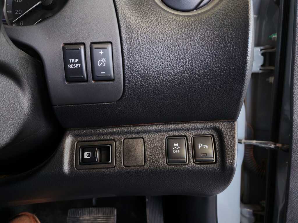 NISSAN NAVARA NAVARA 2.5DDTI PRO-2X A/T D/C P/U - 16