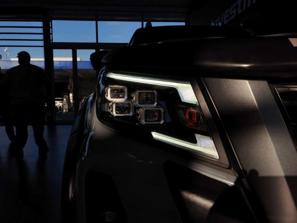NISSAN NAVARA NAVARA 2.5DDTI PRO-2X A/T D/C P/U - 3