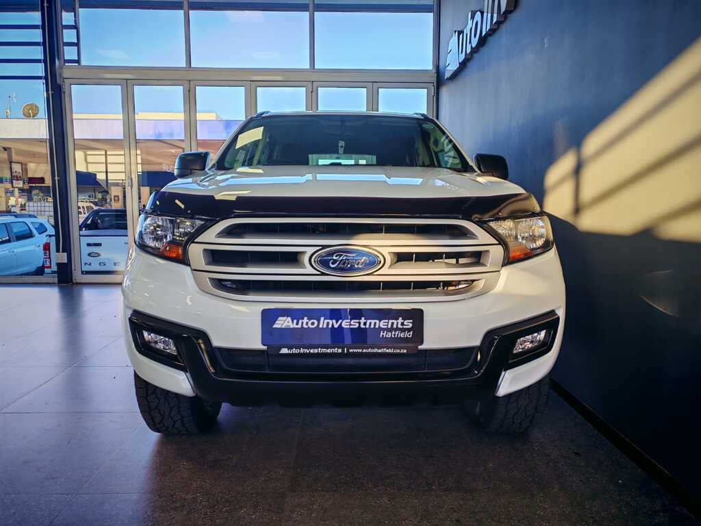 FORD EVEREST EVEREST 2.2 TDCi  XLS A/T - 2