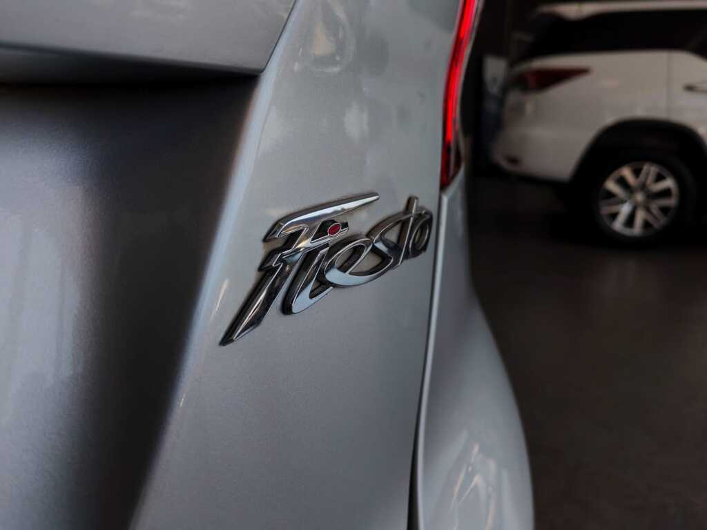 FORD FIESTA FIESTA 1.0 ECOBOOST TREND 5DR - 6
