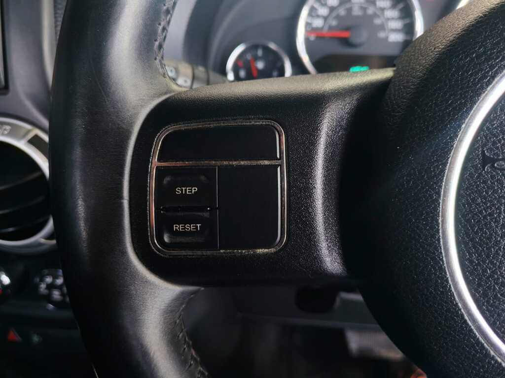 JEEP WRANGLER WRANGLER SAHARA 3.6L V6 A/T 2DR - 16