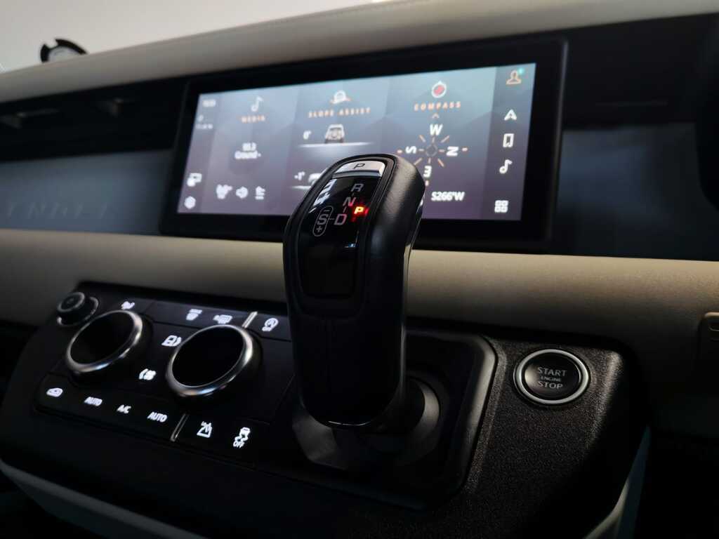 LAND ROVER DEFENDER DEFENDER 90 D240 SE X-DYNAMIC (177KW) - 15