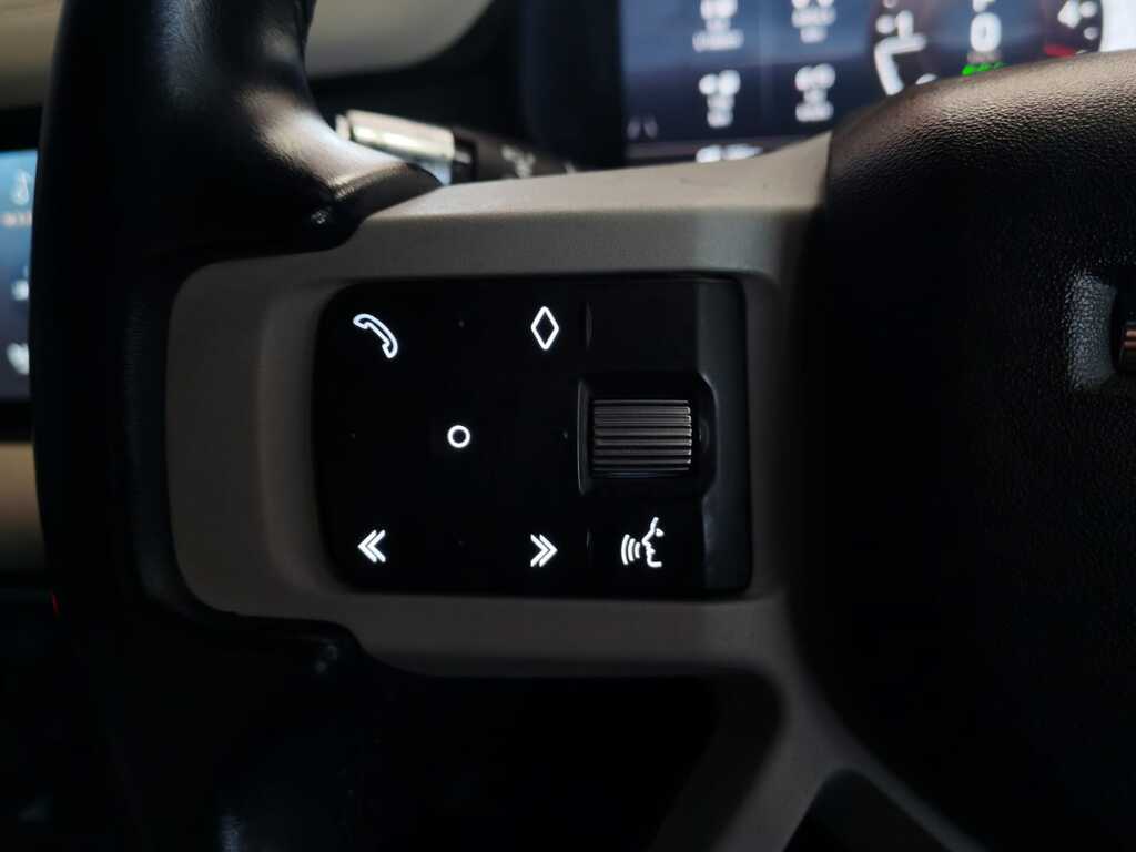 LAND ROVER DEFENDER DEFENDER 90 D240 SE X-DYNAMIC (177KW) - 18