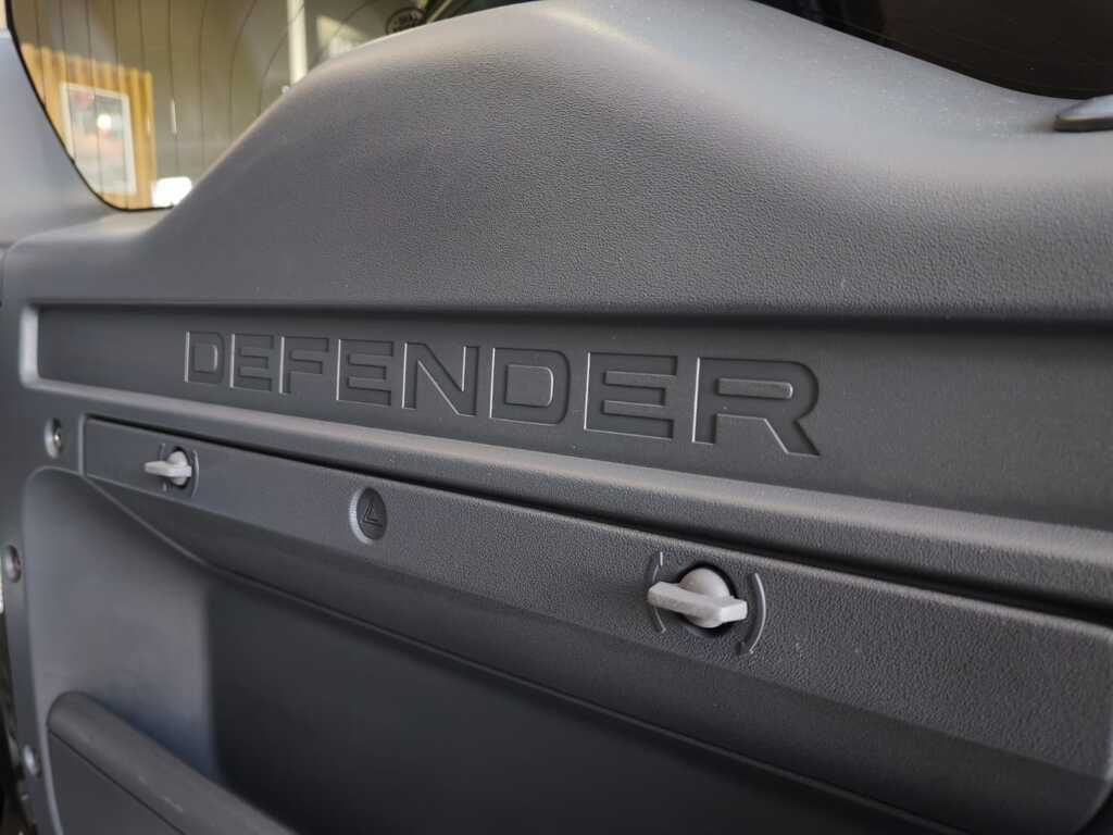 LAND ROVER DEFENDER DEFENDER 90 D240 SE X-DYNAMIC (177KW) - 9