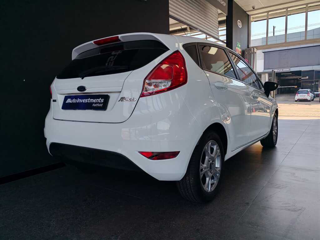 FORD FIESTA FIESTA 1.0 ECOBOOST TREND POWERSHIFT 5DR - 4