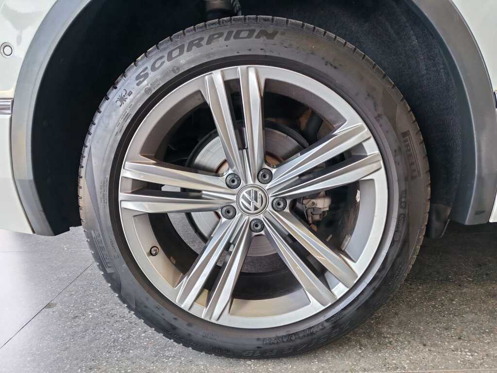 VOLKSWAGEN TIGUAN TIGUAN ALLSPACE 2.0 TSI C/LINE 4MOT DSG(132KW) - 5