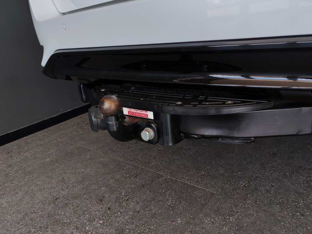 TOYOTA FORTUNER FORTUNER 2.8GD-6 VX A/T - 10