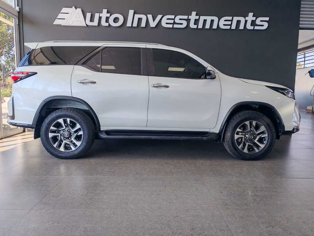 TOYOTA FORTUNER FORTUNER 2.8GD-6 VX A/T - 4