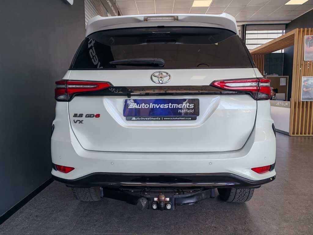 TOYOTA FORTUNER FORTUNER 2.8GD-6 VX A/T - 8