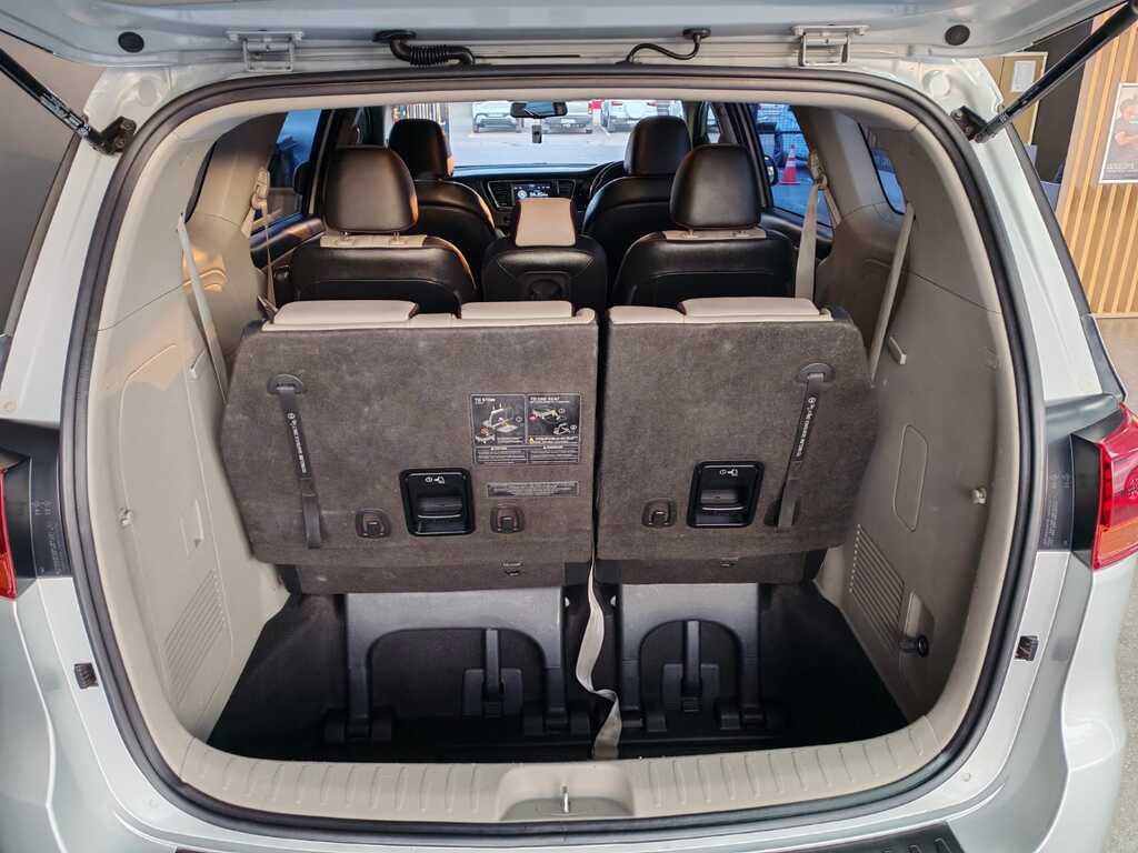 KIA SEDONA GRAND SEDONA 2.2 CRDI EX + A/T (8 SEAT) - 9