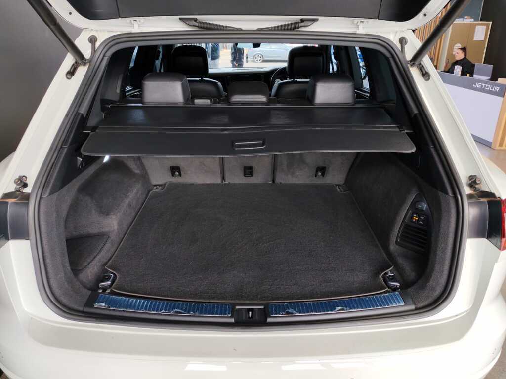 VOLKSWAGEN TOUAREG TOUAREG 3.0 TDI V6 EXECUTIVE - 8
