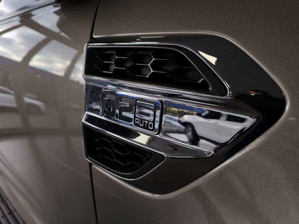 FORD EVEREST EVEREST 3.2 TDCi XLT 4X4 A/T - 5