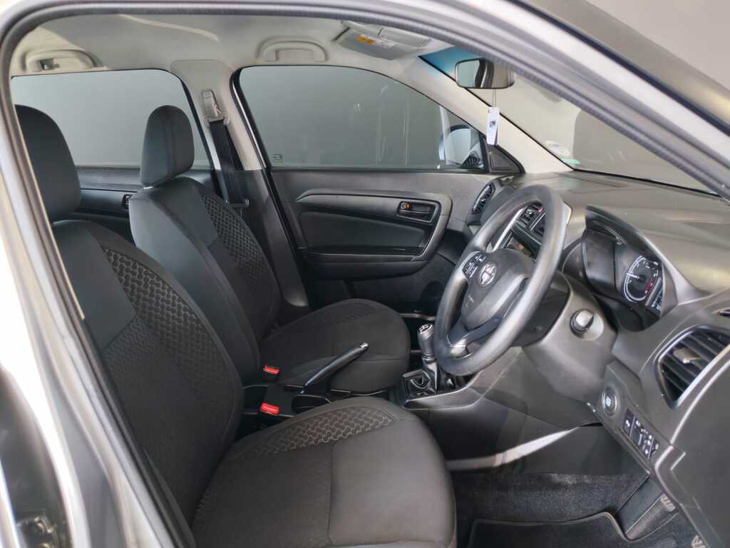 TOYOTA URBAN CRUISER URBAN CRUISER 1.5 Xs - 11