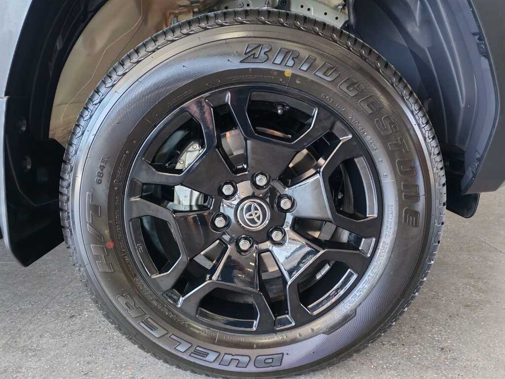 TOYOTA LANDCRUISER L/CRUISER FJ 2.7 VX A/T - 7