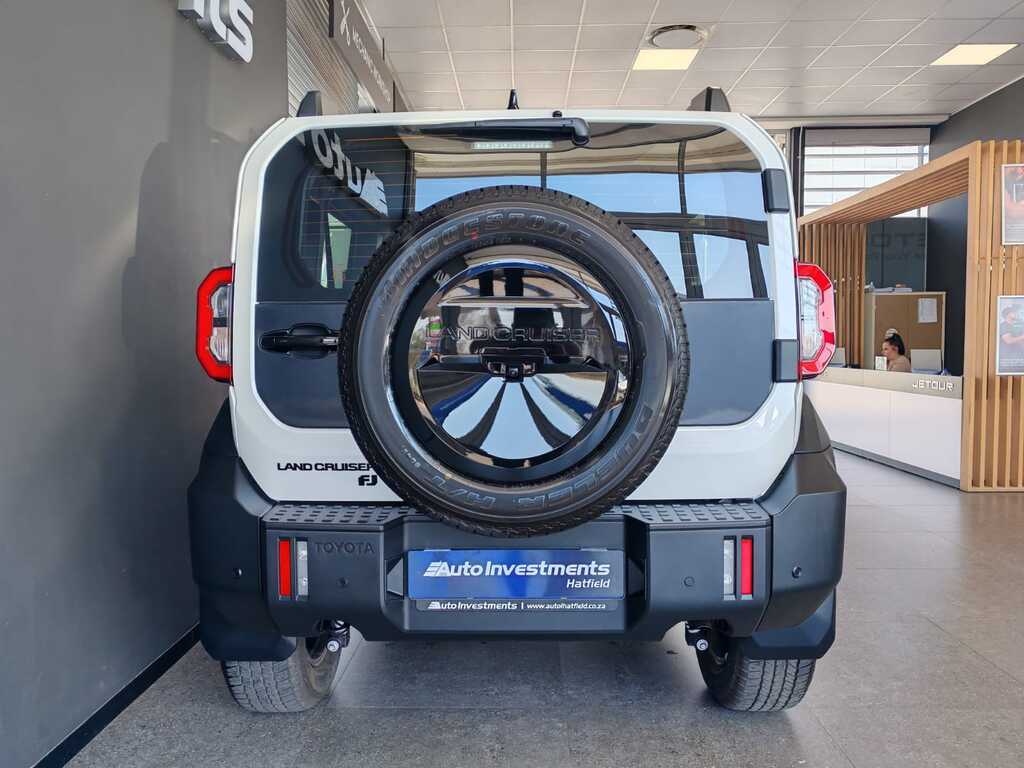 TOYOTA LANDCRUISER L/CRUISER FJ 2.7 VX A/T - 8