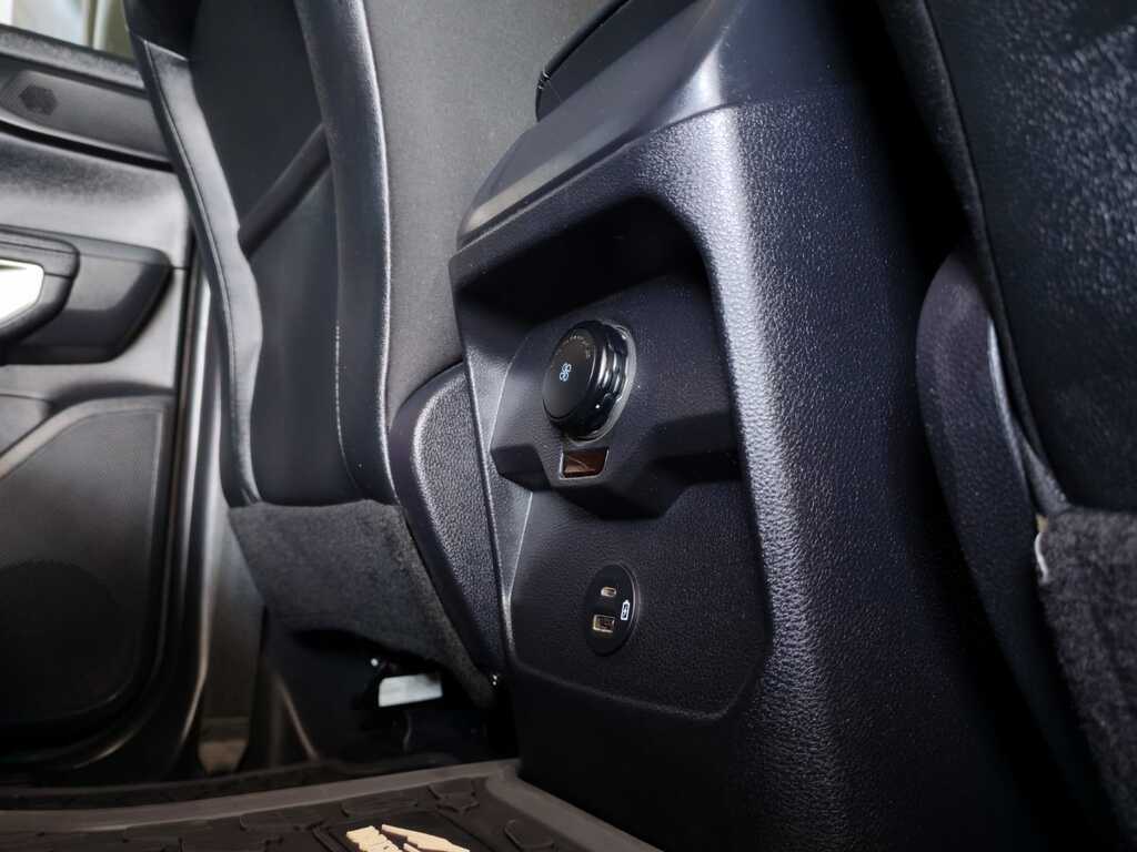 FORD EVEREST EVEREST 2.0D BI-TURBO XLT A/T - 15