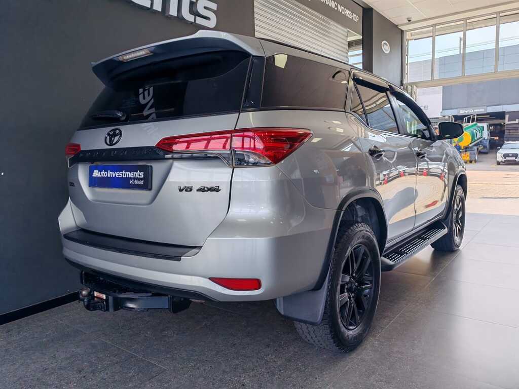 TOYOTA FORTUNER FORTUNER 4.0 V6 4X4 A/T - 7
