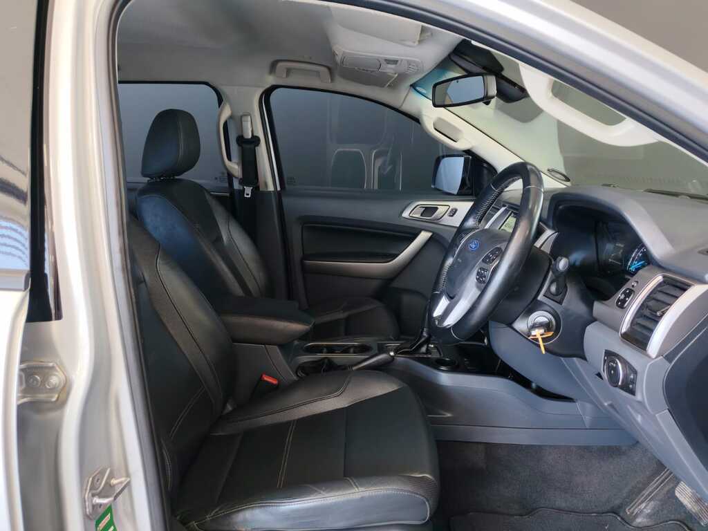FORD EVEREST EVEREST 2.2 TDCi  XLT A/T - 11