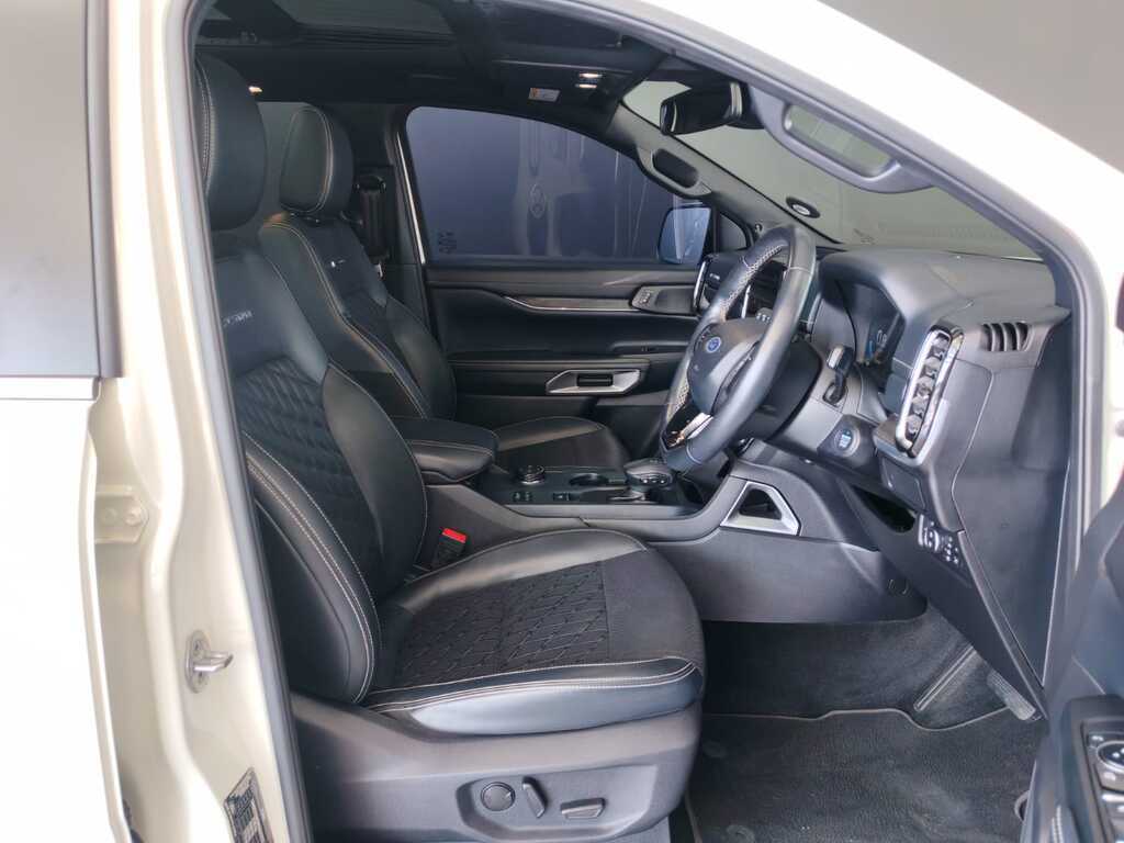 FORD EVEREST EVEREST 3.0D V6 PLATINUM AWD A/T - 16