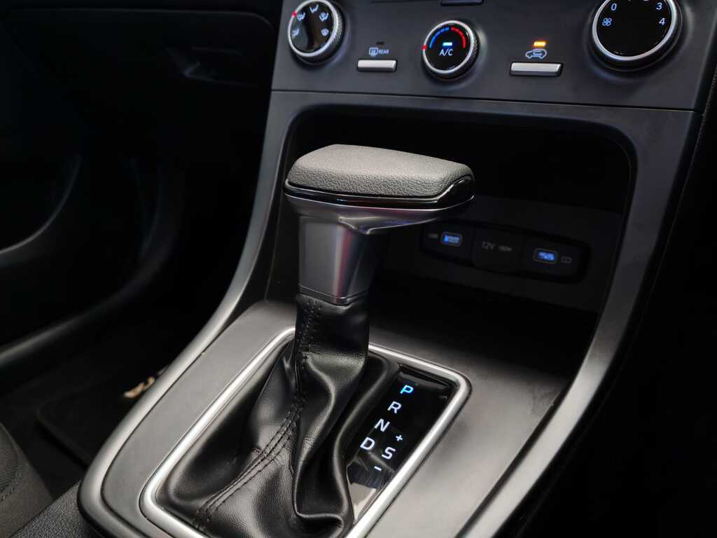 HYUNDAI CRETA CRETA 1.5 PREMIUM IVT - 14