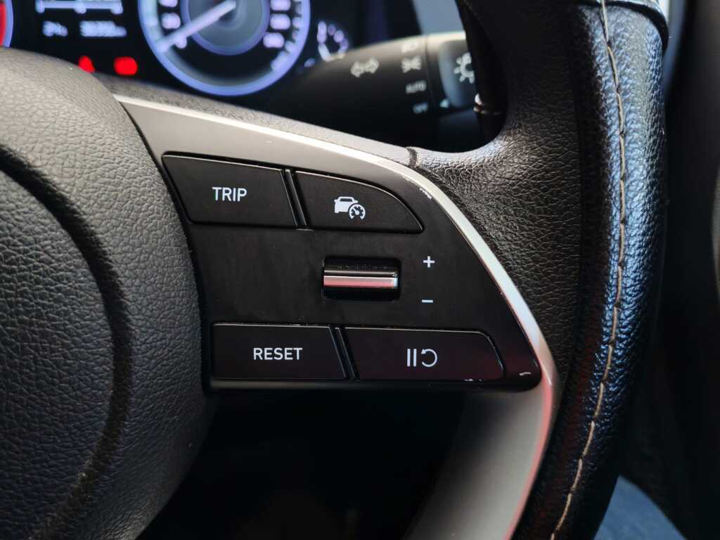 HYUNDAI CRETA CRETA 1.5 PREMIUM IVT - 19