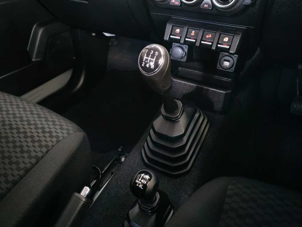 SUZUKI JIMNY JIMNY 1.5 GLX - 16