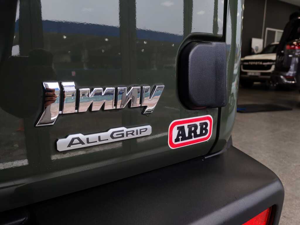 SUZUKI JIMNY JIMNY 1.5 GLX - 9
