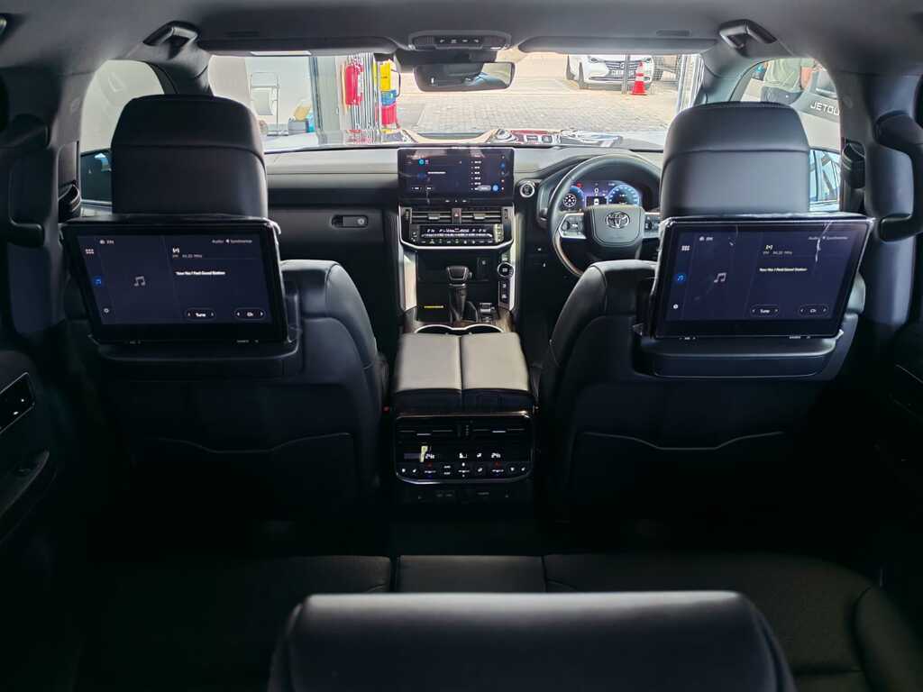 TOYOTA LAND CRUISER LANDCRUISER 300 V6 3.3D ZX - 14
