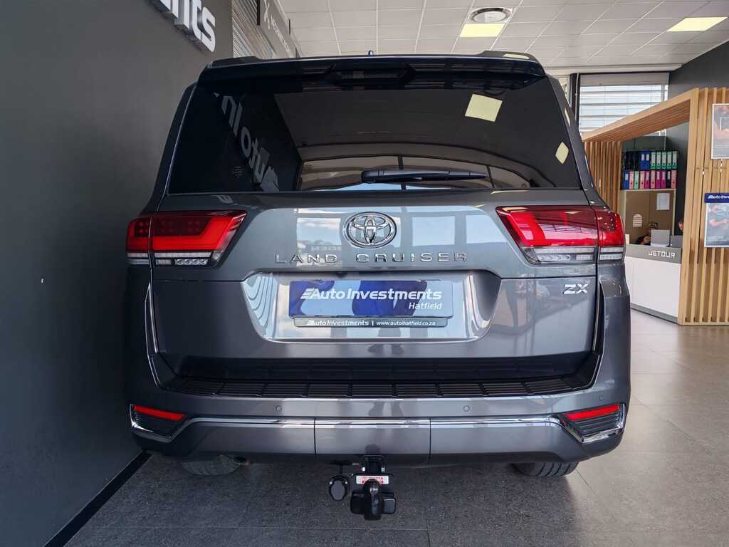 TOYOTA LAND CRUISER LANDCRUISER 300 V6 3.3D ZX - 8